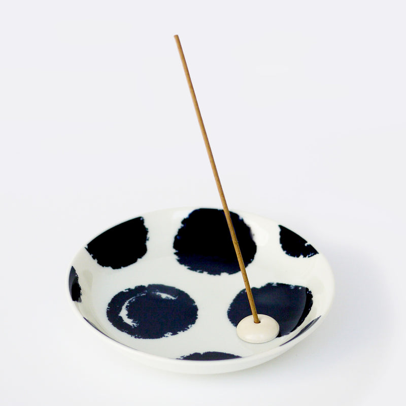 MOd MoTif CoLleCTiOn: Incense Plate - Round Pallet