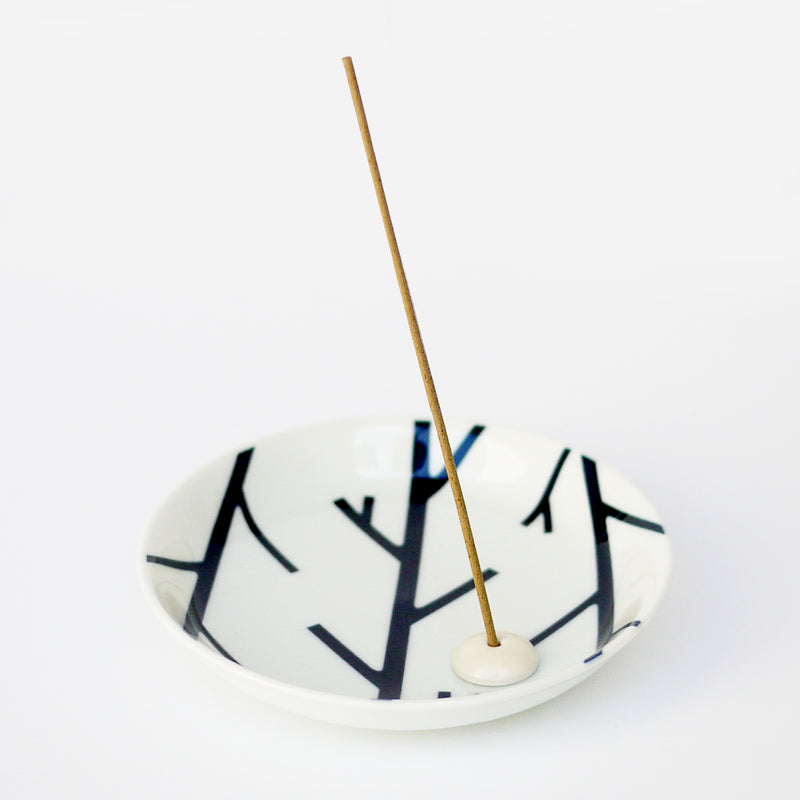 MOd MoTif CoLleCTiOn: Incense Plate - Round Woody